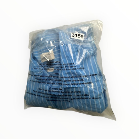 Universal Thread Womens Blue White Striped Oversized Button Down Rose Shirt M - Picture 9 of 9